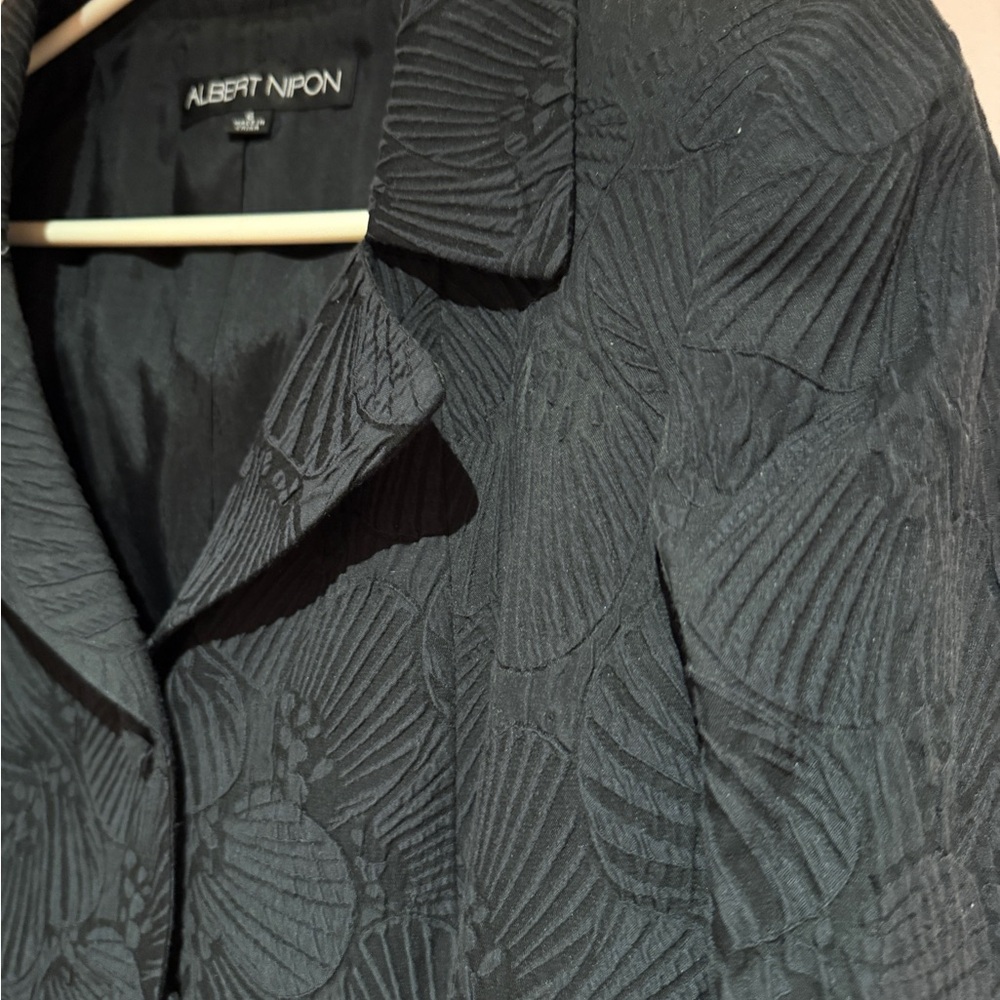 Albert Nippon jacket and skirt - Picture 3 of 3